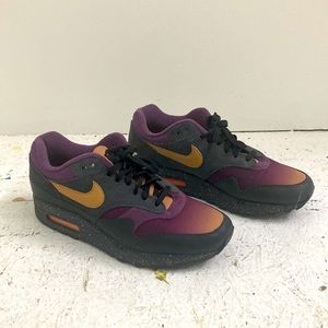 Rare Nike Air Max 1 Pro Purple Fade US 8/UK 7. Released 9/6/17